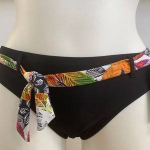 Skye Bikini Bottom Paradise